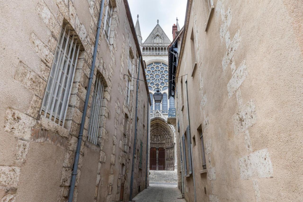 Cocon à Bulles Chic vue Cathédrale avec Spa-jacuzzi Chartres Exterior foto